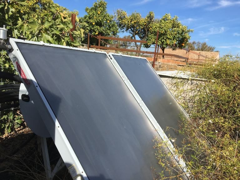 Placas solares de agua caliente en Córdoba